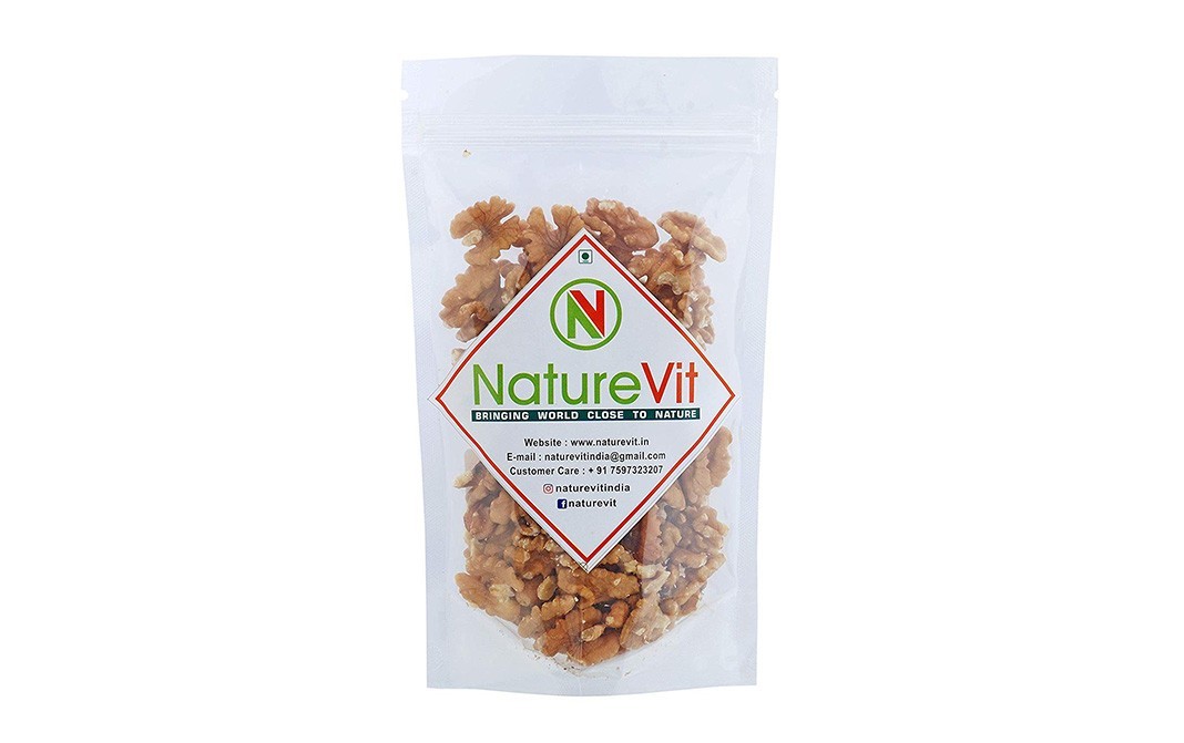 Nature Vit Walnuts Without Shell (Akhrot-Giri)   Pack  900 grams